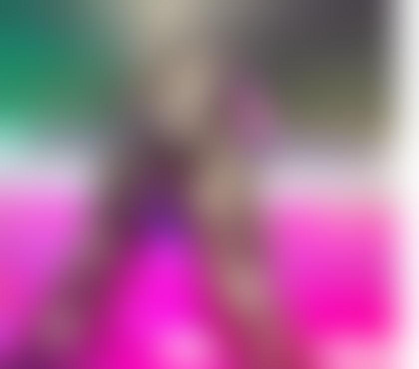 Escorts Buckinghamshire Milton Keynes - Photos for Erotic Massages COMPLETE